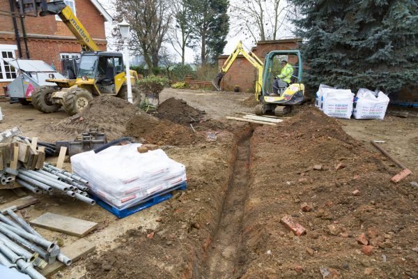 Drainage Ditch Digging in Perrysburg